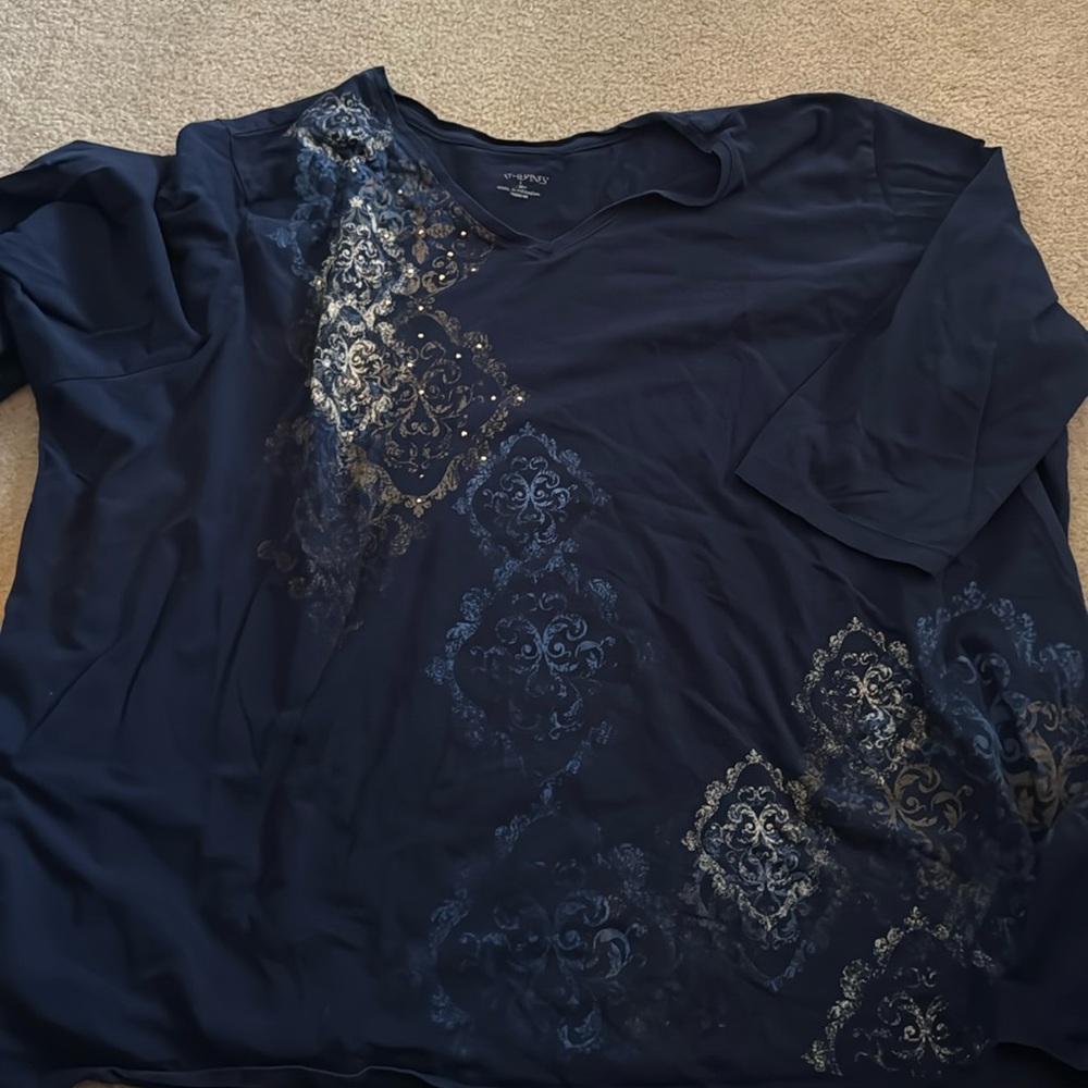 Plus size top size 5x